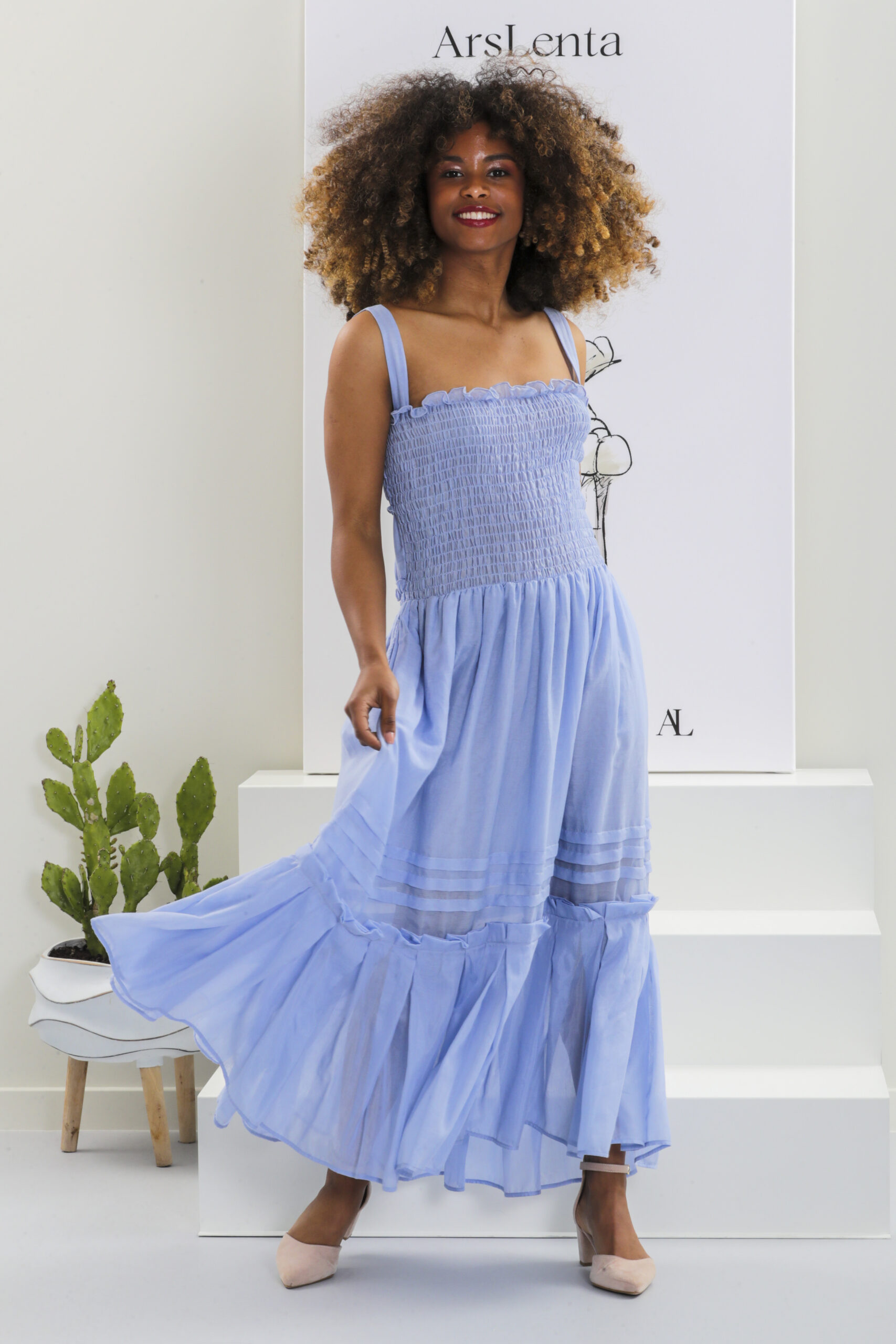 Vestido comprido com elásticos e folho - Image 3