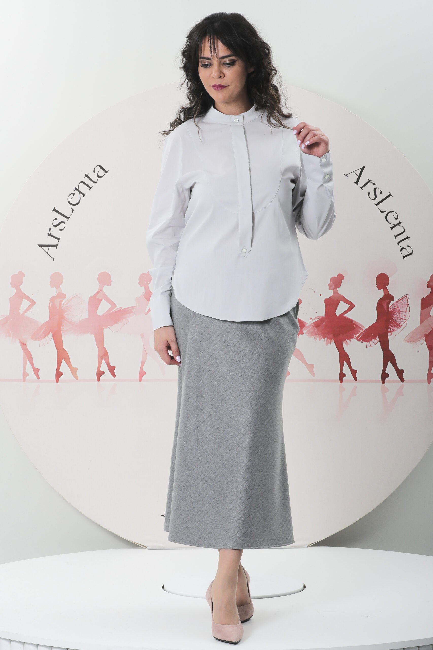 Requintada camisa com colarinho mandarim e botões de madrepérola - Image 3